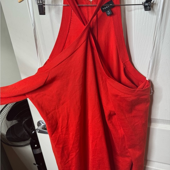4X Red Orange Torrid Cold Shoulder Sweater w/ Long Sleeves & Back Zip - Picture 7 of 7